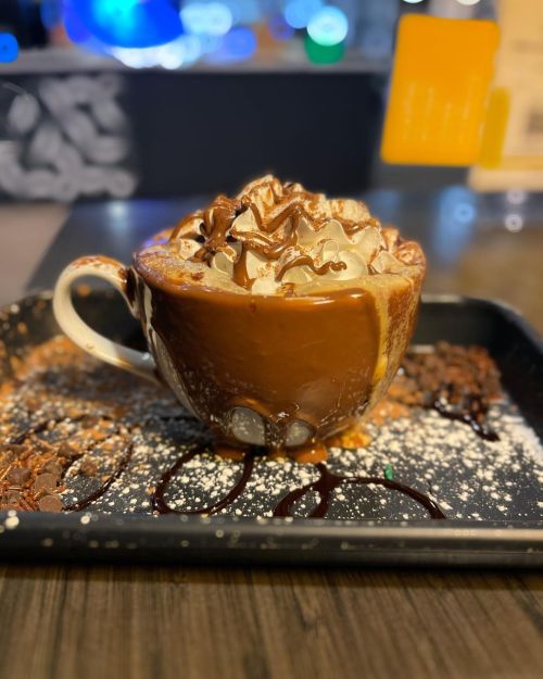 Brunch with Nikki! It?s been too long. (at The Place 2 Be)
https://www.instagram.com/p/Ci2mny9sTqw/?igshid=NGJjMDIxMWI=